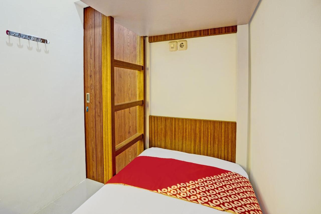 Oyo 92435 Sunlo Cozy Home Family Homestay Syariah Sorabaya Extérieur photo