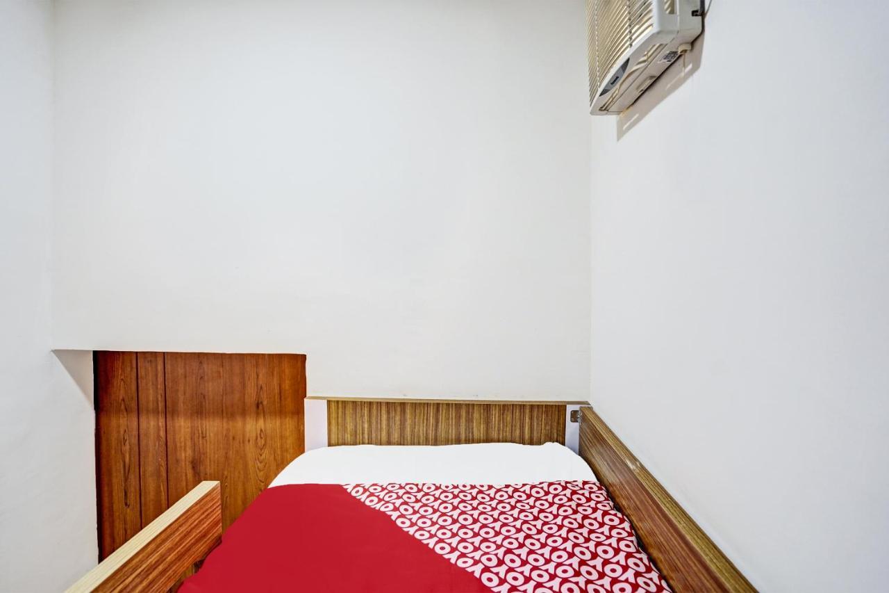 Oyo 92435 Sunlo Cozy Home Family Homestay Syariah Sorabaya Extérieur photo